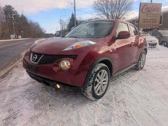 2011 nissan juke sv