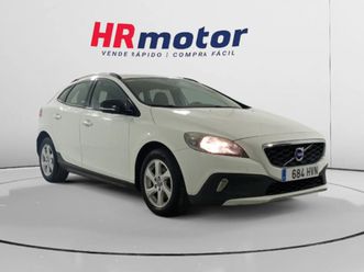 volvo v40 cross country 1.6 d2 momentum