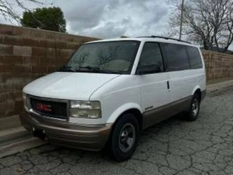 2000 gmc safari sle passenger