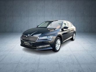 skoda superb limousine 2.0 tdi dsg style /ahk