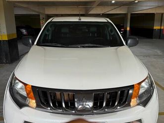 tri. outdo. gls 2.4 cd 4x4 die. aut