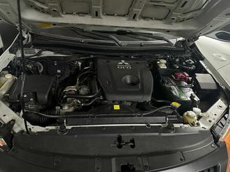 triton sport gls 2.4 cd diesel mec.