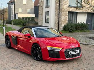 5.2 fsi v10 spyder s tronic quattro euro 6 (start/stop) 2dr