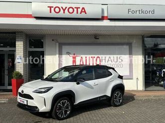toyota yaris cross 1.5 hybrid style plus - jbl, navi, l