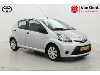 toyota aygo 1.0 vvt-i now | origineel nl | airco | radio cd | elektrische ramen voor | 5-deurs