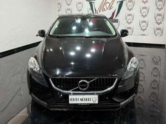 v40 2.0 momentum my17