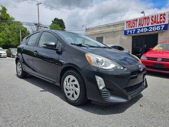 2016 toyota prius c two (low mileage, clean, new tires)