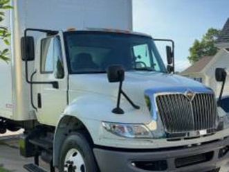 2016 international 4300 diesel