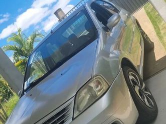 renault logan privilège hi-flex 1.6 16v 4p 2009