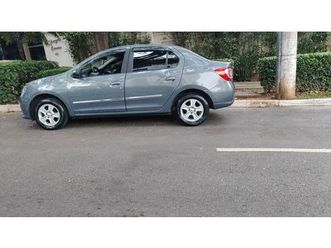 renault logan dynamique hi-flex 1.6 8v 4p 2015