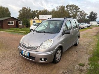 toyota yaris verso 1.3 anno 2005 unicoproprietario