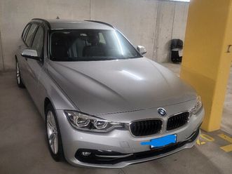 320i xdrive touring sport line