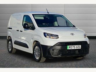 50kwh icon short panel van auto swb 6dr