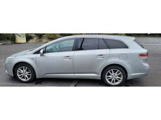 TOYOTA AVENSIS BREAK combi-2-2-d-4d-automatik-sol