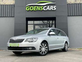 superb sw 1.6tdi cruise,phares auto,garantie !!