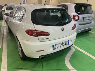 5p 1.6 ts 16v moving 105cv