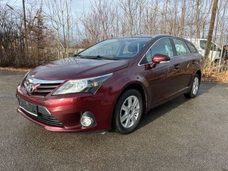 toyota avensis kombi life*1.hand*navi*kamera*