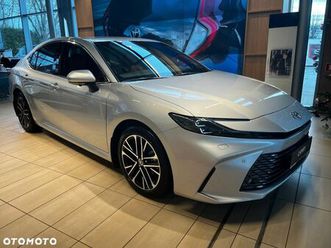 toyota camry 2.5 hybrid dynamic force executive e-cvt
