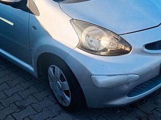 toyota aygo 2006 55800 kilometri!!!