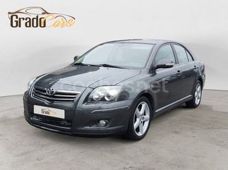 toyota avensis 2.2 d4d executive