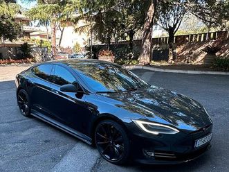 tesla model s
