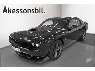 dodge challenger shaker hemi