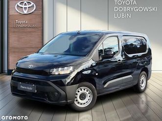 toyota proace city