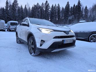 2,5 hybrid fwd business