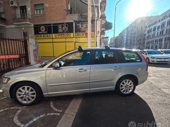 volvo v50 2.0d momentum