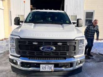 2023 f 250 fird 4x4 truck