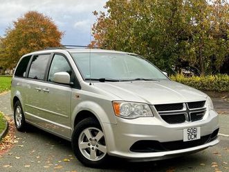 chrysler grand voyager 3.6l petrol automatic (7 seater) left hand drive