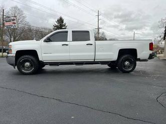 15 chevy silverado crew cab ( long bed)
