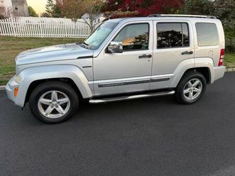 2012 jeep liberty limited jet edition pristine orig owner low miles
