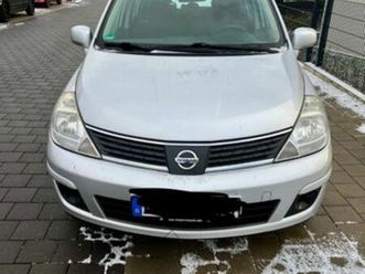 nissan tiida 1.6 acenta acenta
