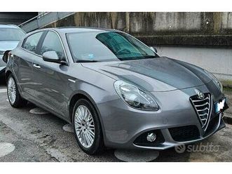 alfa romeo giulietta 1.6 jtdm 105 cv distinctive