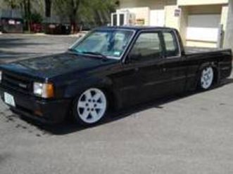 1987 mazda b2000 cab plus 5 speed on air ride