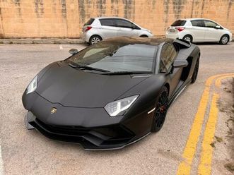 6.5 v12 lp 750-4 superveloce roadster isr 4wd euro 6 2dr