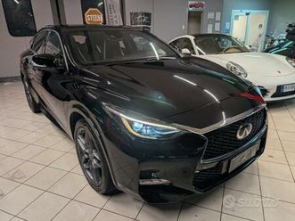 infiniti q30 1.5 diesel sport black