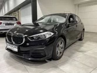 automaat / navigatie / weinig km / panodak