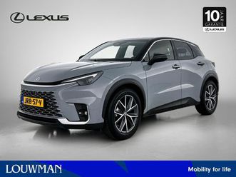 lexus lbx emotion 2wd | advanced pack |