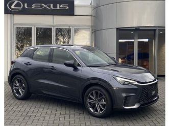 lexus lbx elegant 2wd tech pack stoelverwarming stuurverw keyless elek-kofferklep blind-spot