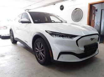 navi-dig-cockpit-led-pdc-r-cam-leder-acc