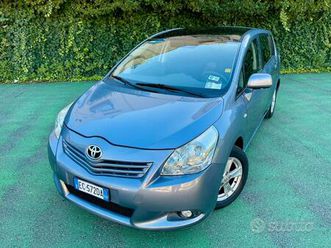 toyota verso 2.0d 7 posti