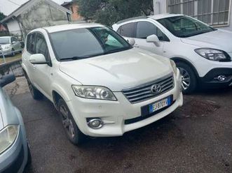 rav4 2012 executive 150cv auto