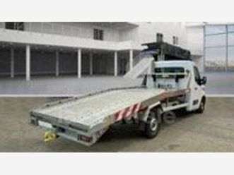 iii (3) plateau fixe 2.3 dci blue 130ch confort propulsion