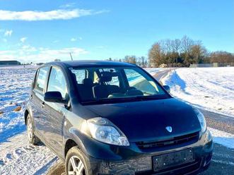 daihatsu sirion 1,3 4wd allrad