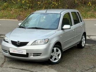 2-mazda-2-1-4-essence-automatique-feuille-rose-mazda-2ememain