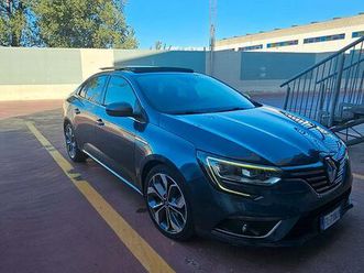 renault mégane grand coupé 1.5 dci 110 cv edc auto