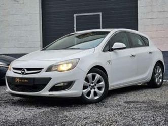 ② opel astra carplay * regulateur * semi cuir * — opel — 2ememain