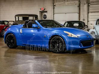 2010 nissan 370z roadster touring